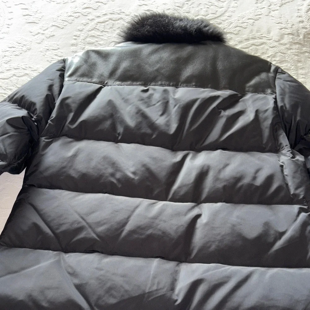 RARE EUC Black Puffer Faux Fur Collar Leather Pocket Trim/Shoulder by COACH